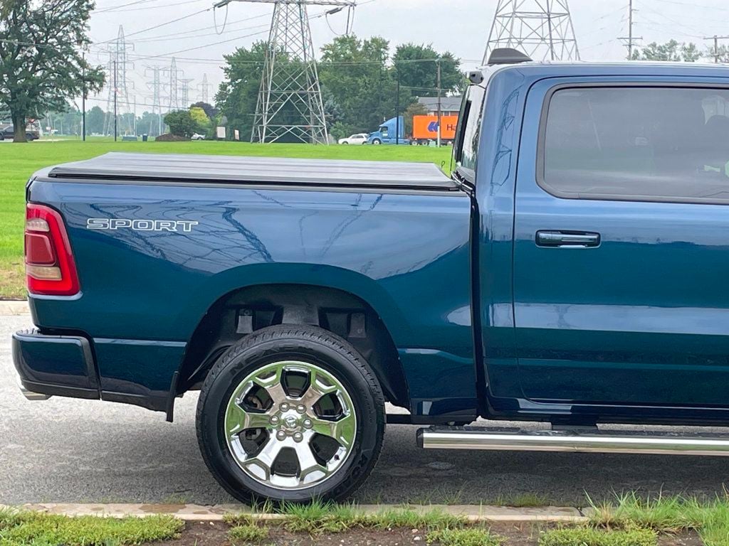 2022 Ram 1500 Big Horn 4x4 Crew Cab 5'7" Box - 23066974 - 11