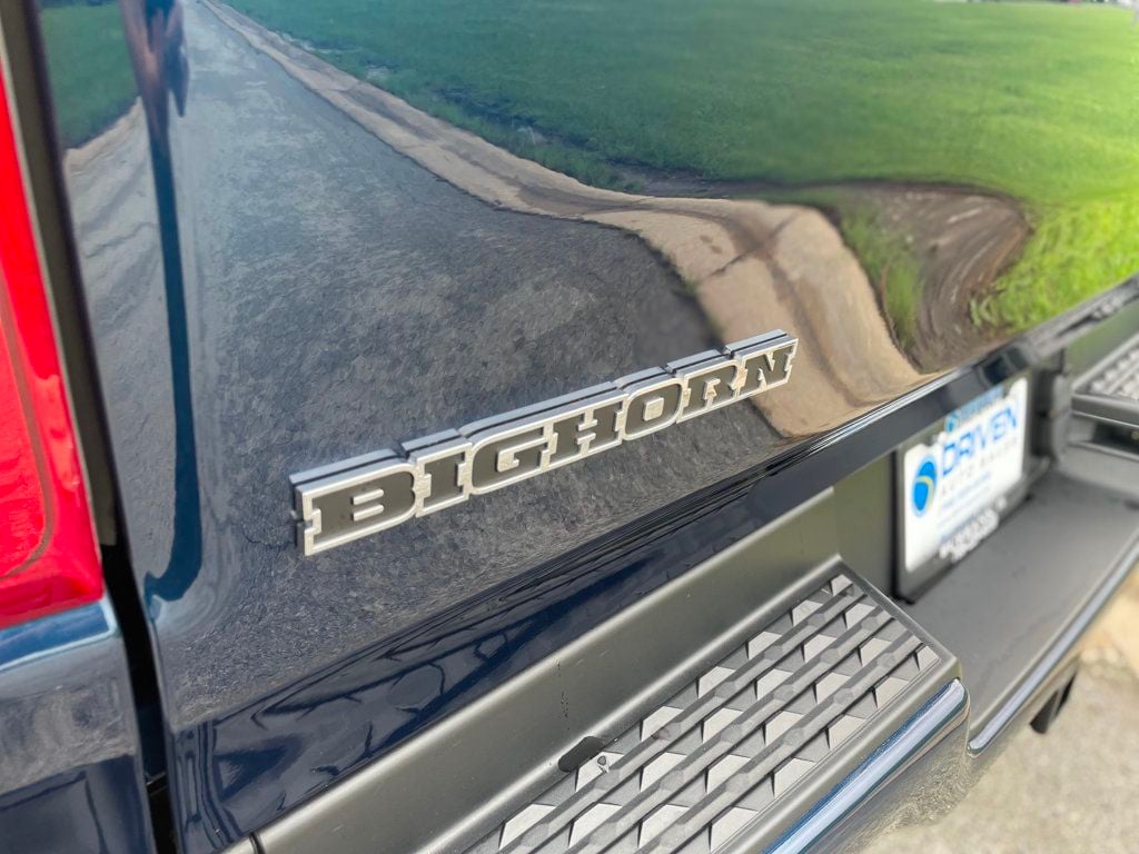 2022 Ram 1500 Big Horn 4x4 Crew Cab 5'7" Box - 23066974 - 16