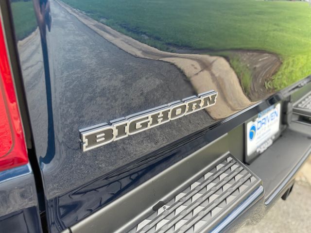 2022 Ram 1500 Big Horn 4x4 Crew Cab 5'7" Box - 23066974 - 16