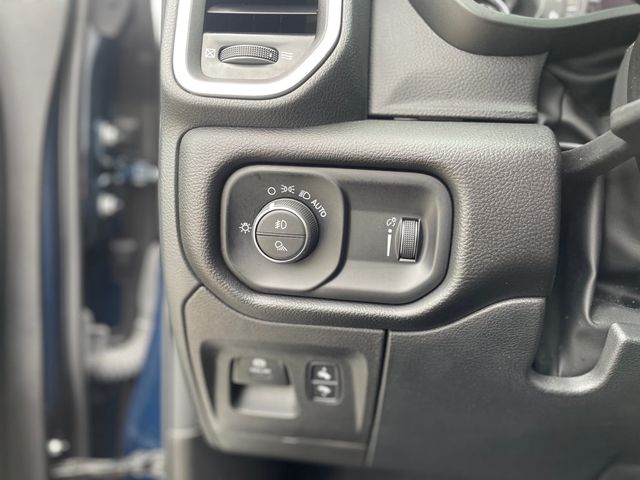 2022 Ram 1500 Big Horn 4x4 Crew Cab 5'7" Box - 23066974 - 24