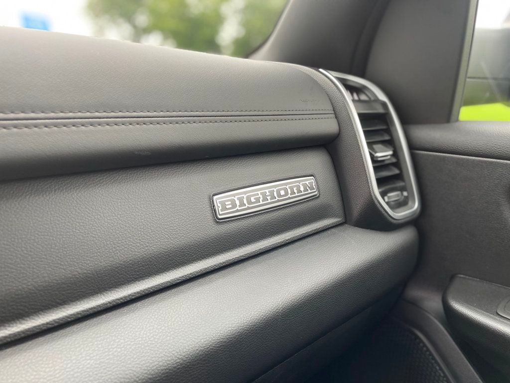 2022 Ram 1500 Big Horn 4x4 Crew Cab 5'7" Box - 23066974 - 33