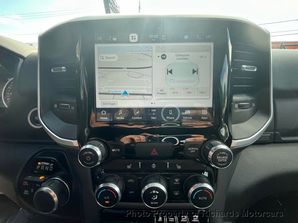 2022 Ram 1500 Big Horn photo 24