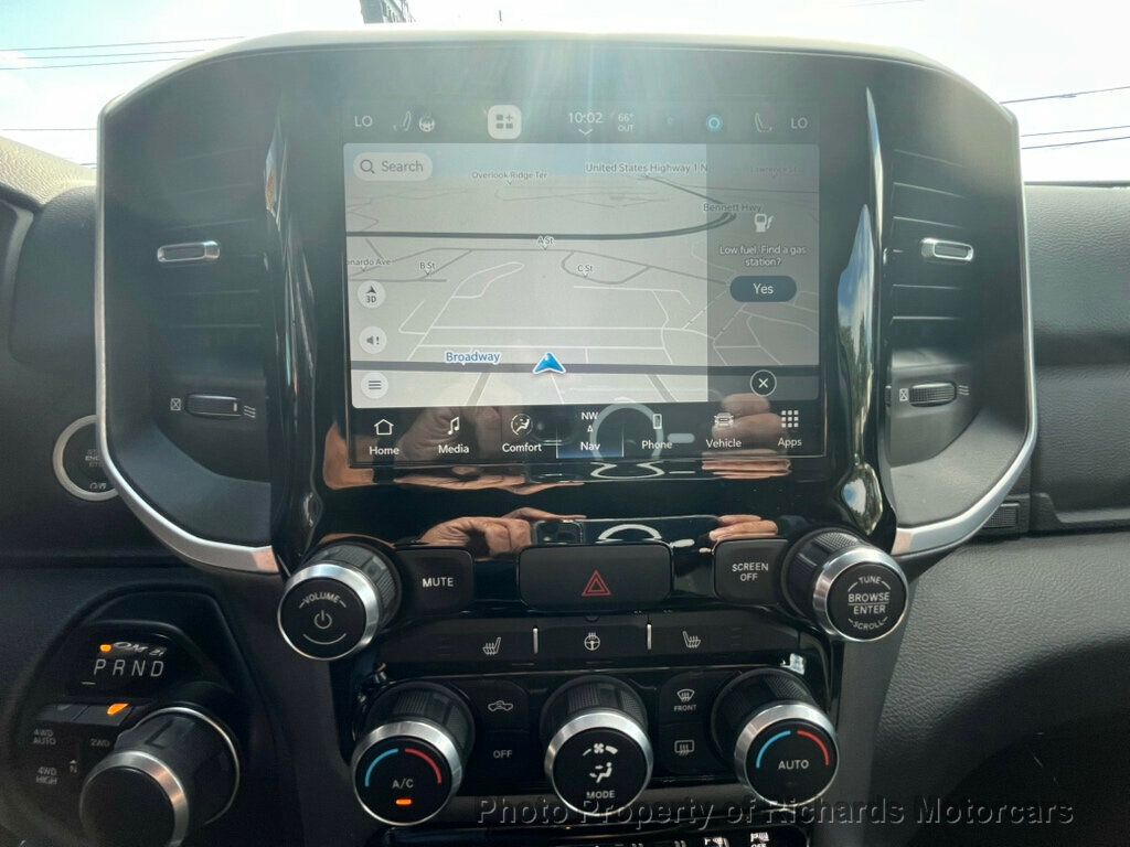 2022 Ram 1500 Big Horn photo 25