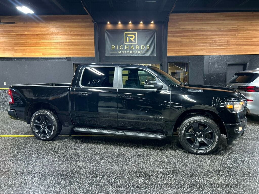 2022 Ram 1500 Big Horn 4x4 Crew Cab 5'7" Box - 23060808 - 0