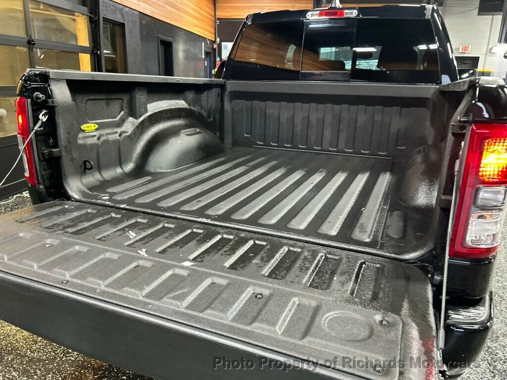 2022 Ram 1500 Big Horn 4x4 Crew Cab 5'7" Box - 23060808 - 10