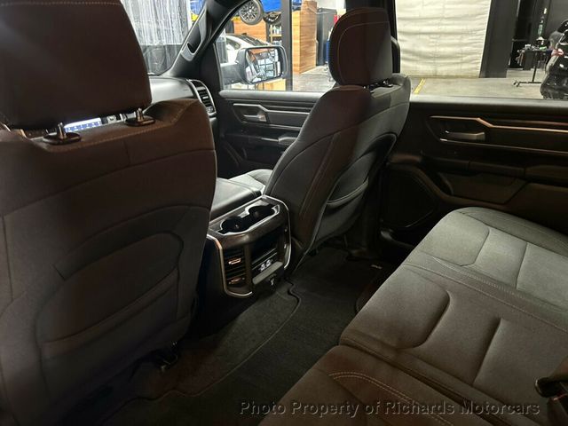 2022 Ram 1500 Big Horn 4x4 Crew Cab 5'7" Box - 23060808 - 17