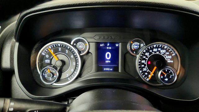 2022 Ram 1500 Big Horn 4x4 Crew Cab 5'7" Box - 23008066 - 13