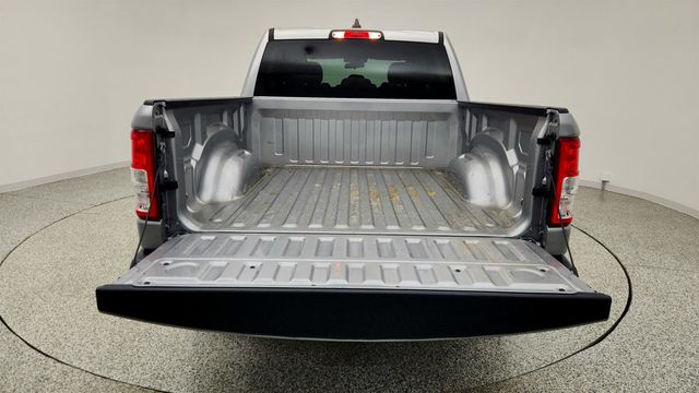 2022 Ram 1500 Big Horn 4x4 Crew Cab 5'7" Box - 23008066 - 19