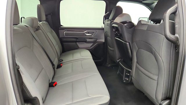 2022 Ram 1500 Big Horn 4x4 Crew Cab 5'7" Box - 23008066 - 20