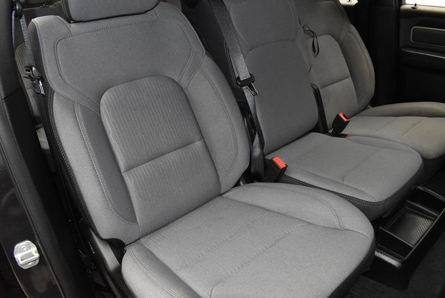 2022 Ram 1500 Big Horn 4x4 Crew Cab 5'7" Box - 22916801 - 23