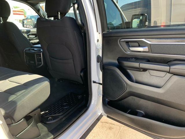 2022 Ram 1500 Big Horn 4x4 Crew Cab 5'7" Box 1-Owner - 23004947 - 31