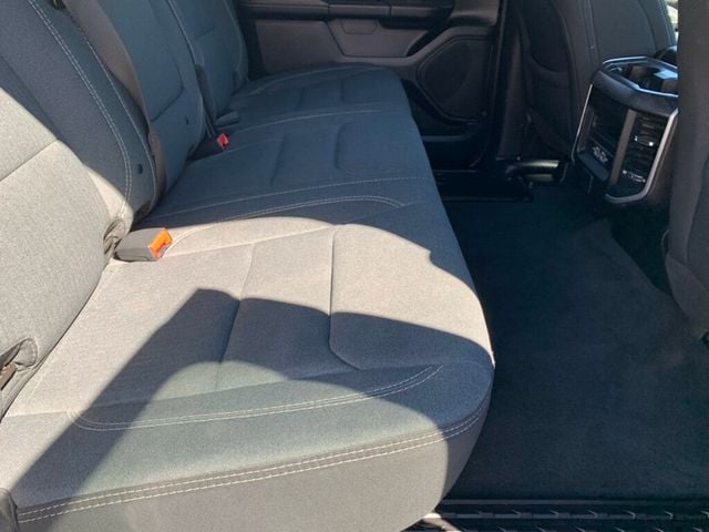 2022 Ram 1500 Big Horn 4x4 Crew Cab 5'7" Box 1-Owner - 23004947 - 34