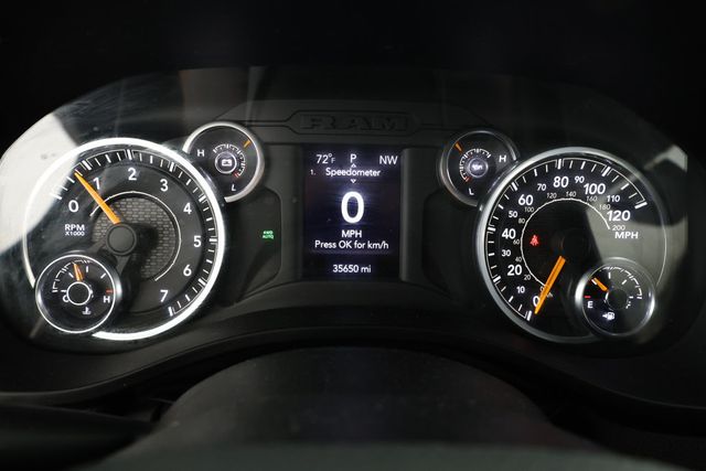2022 Ram 1500 Big Horn 4x4 Crew Cab 5'7'' Box w/ eTorque V8 & 20'' Alum Wheels - 22850727 - 9