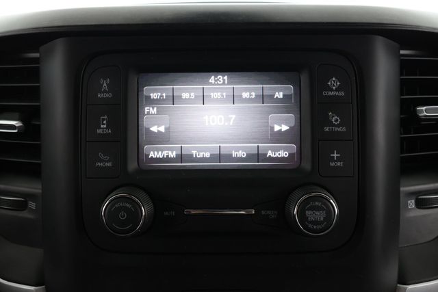 2022 Ram 1500 Big Horn 4x4 Crew Cab 5'7'' Box w/ eTorque V8 & 20'' Alum Wheels - 22850727 - 11