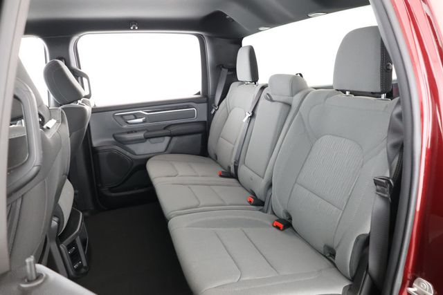 2022 Ram 1500 Big Horn 4x4 Crew Cab 5'7'' Box w/ eTorque V8 & 20'' Alum Wheels - 22850727 - 15