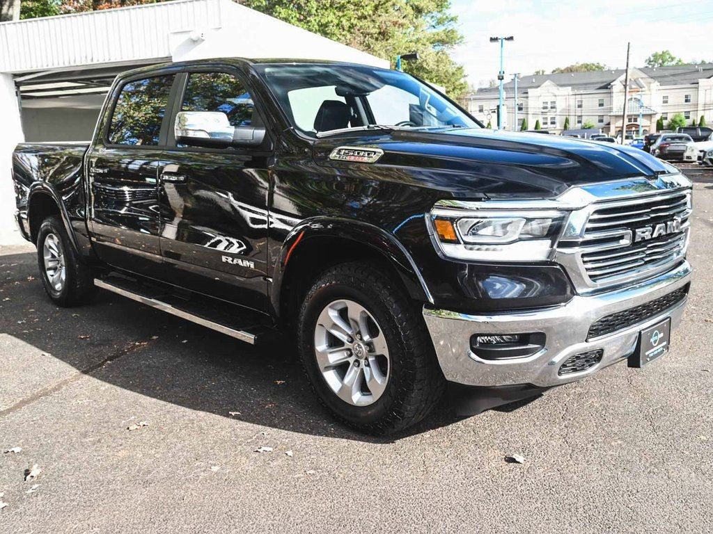 2022 Ram 1500 Laramie photo 3
