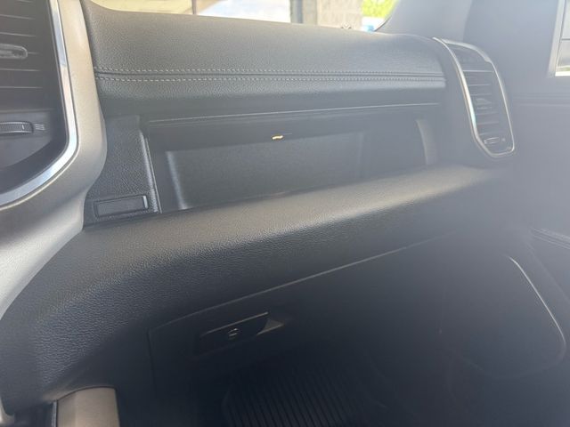 2022 Ram 1500 Laramie - 23036609 - 27
