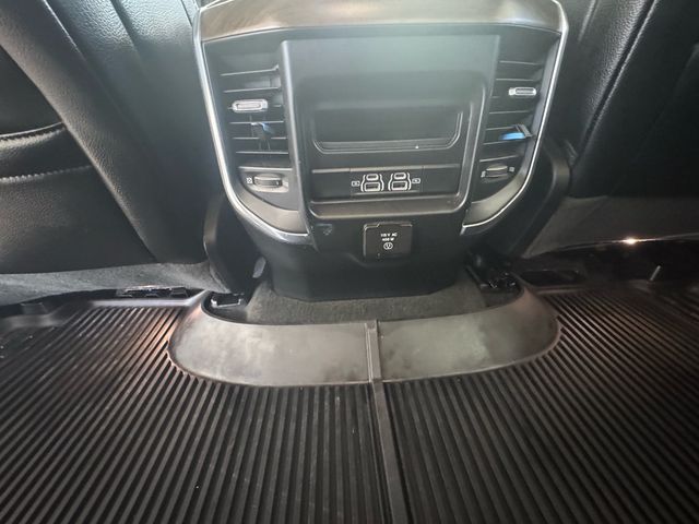 2022 Ram 1500 Laramie - 23036609 - 31