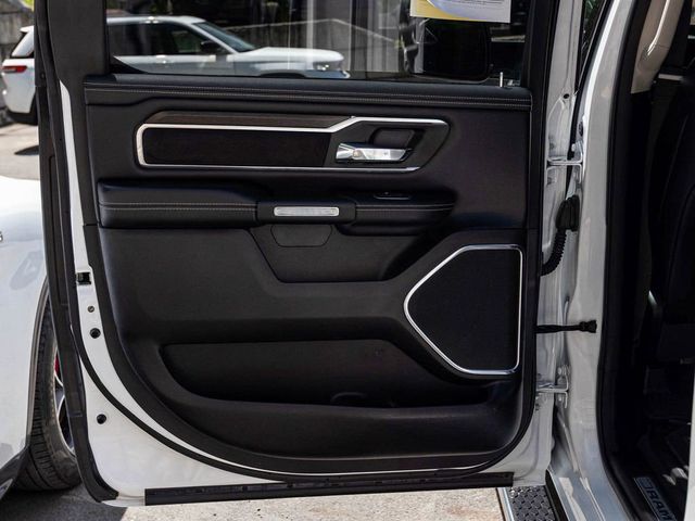 2022 Ram 1500 Laramie - 23077315 - 13