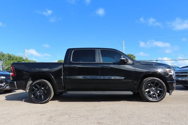 2022 RAM 1500 Laramie 4x2 Crew Cab 5'7" Box - 22656130 - 34