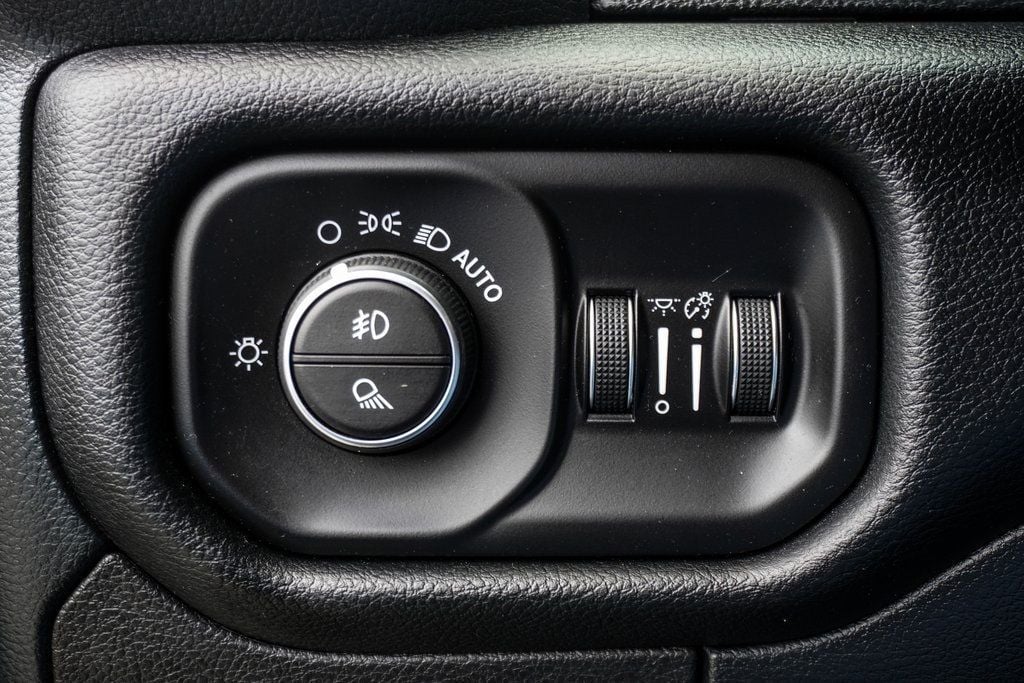 2022 Ram 1500 Laramie photo 31