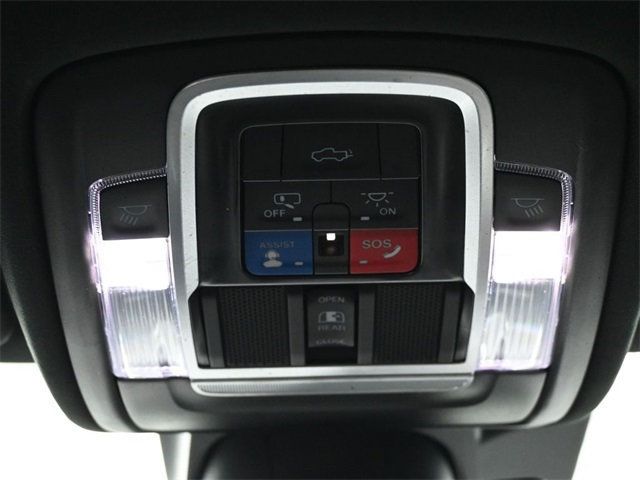 2022 Ram 1500 Laramie photo 14