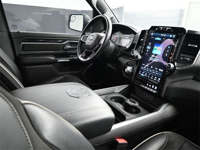 2022 Ram 1500 Laramie photo 17