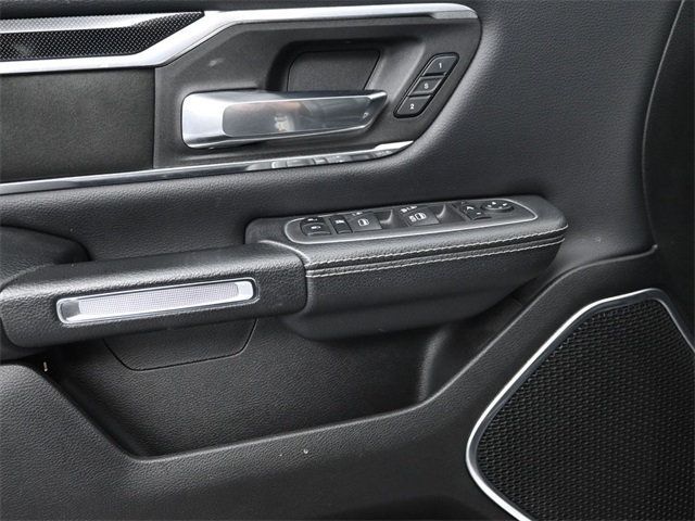 2022 Ram 1500 Laramie photo 7