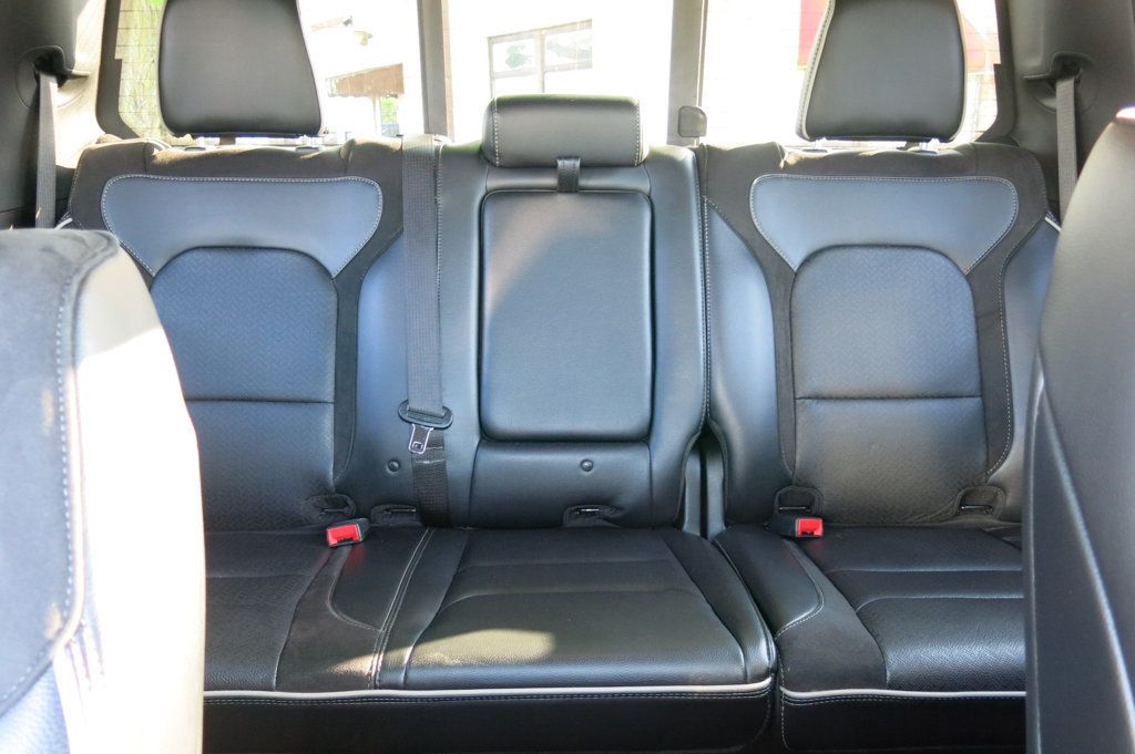 2022 Ram 1500 Laramie 4x4 Crew Cab 5'7" Box - 23050257 - 19