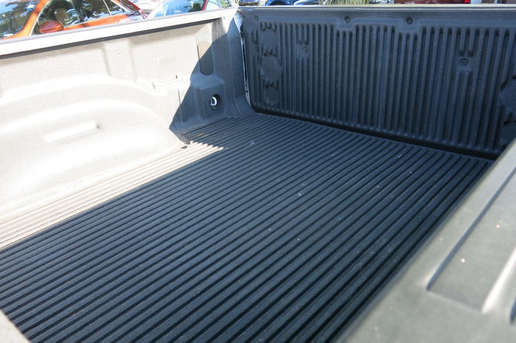 2022 Ram 1500 Laramie 4x4 Crew Cab 5'7" Box - 23050257 - 50