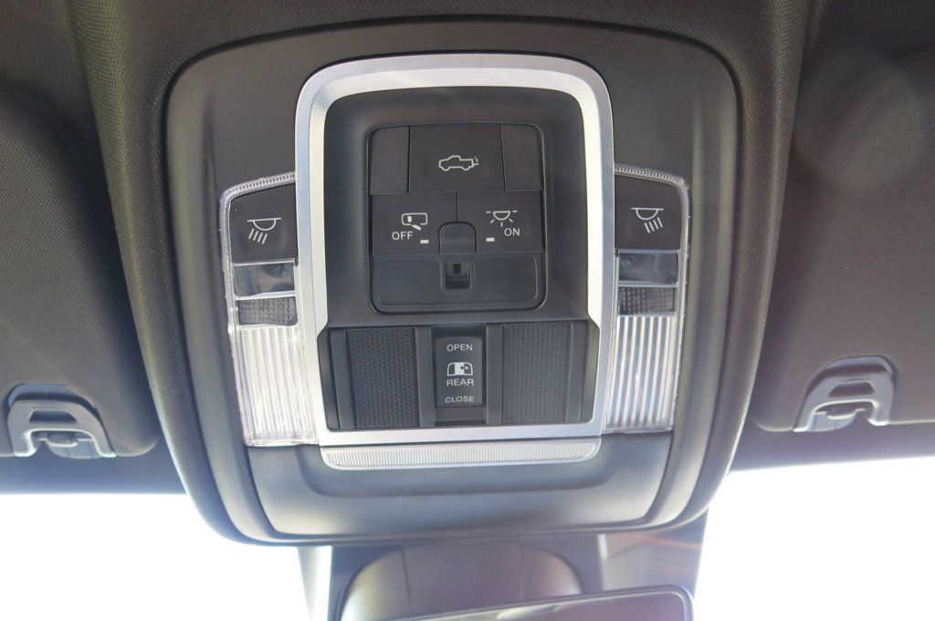 2022 Ram 1500 Laramie 4x4 Crew Cab 5'7" Box - 23050257 - 67