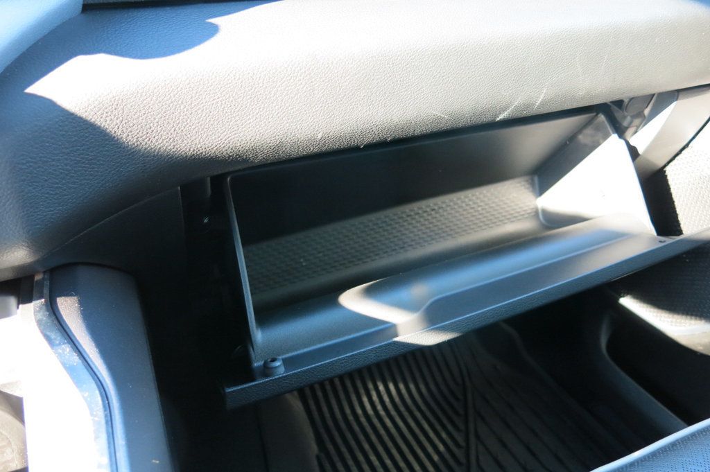 2022 Ram 1500 Laramie 4x4 Crew Cab 5'7" Box - 23050257 - 77