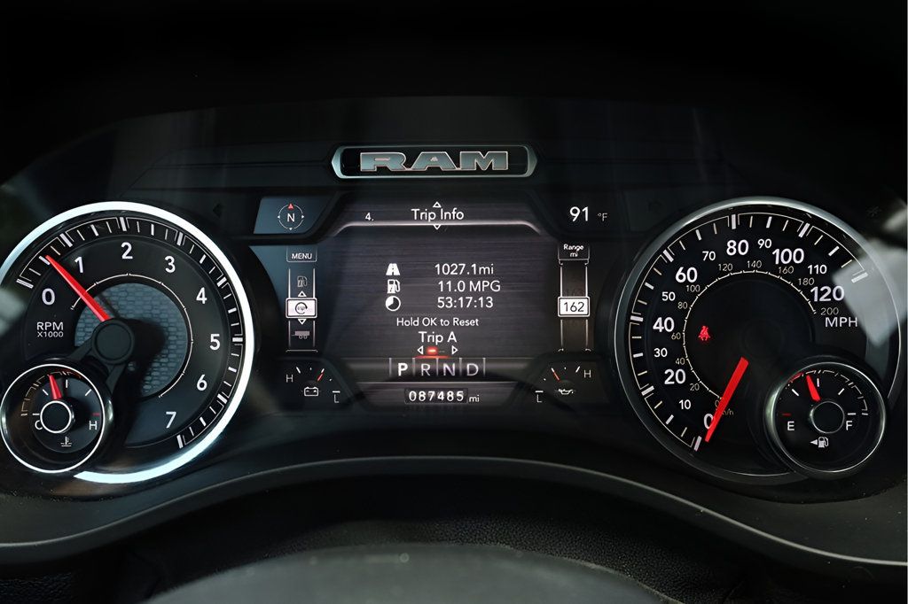 2022 Ram 1500 Laramie photo 32