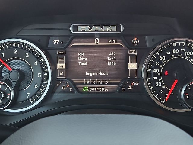 2022 Ram 1500 Laramie 4x4 Crew Cab 5'7" Box - 23063676 - 10