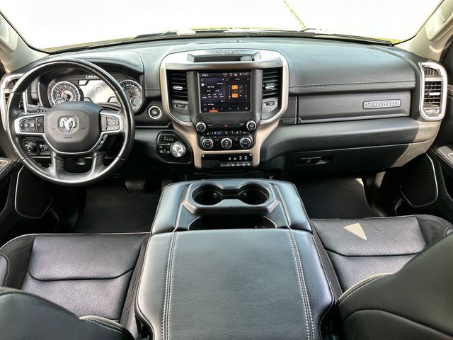 2022 Ram 1500 Laramie 4x4 Crew Cab 5'7" Box - 23026939 - 13