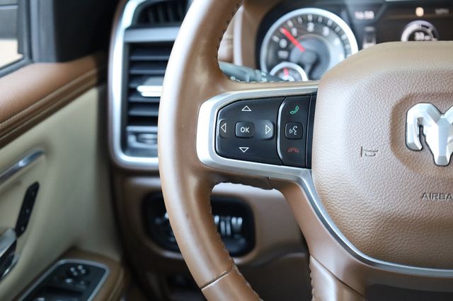 2022 Ram 1500 Laramie 4x4 Crew Cab 5'7" Box - 22898865 - 32