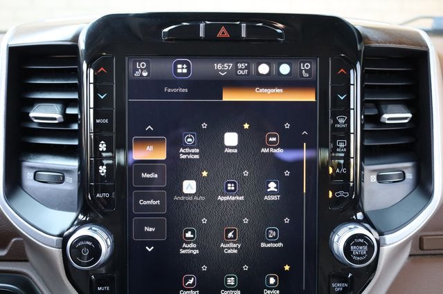 2022 Ram 1500 Laramie 4x4 Crew Cab 5'7" Box - 22898865 - 40