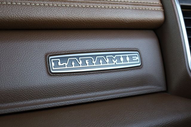2022 Ram 1500 Laramie 4x4 Crew Cab 5'7" Box - 22898865 - 47