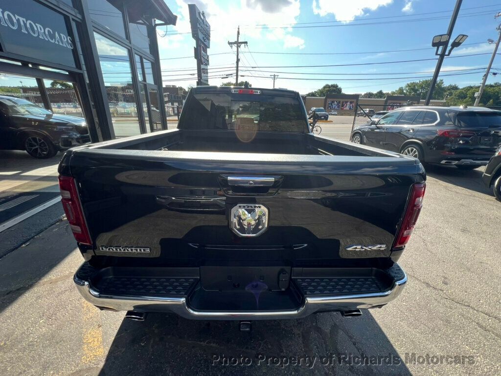 2022 Ram 1500 Laramie 4x4 Crew Cab 5'7" Box - 22574097 - 12