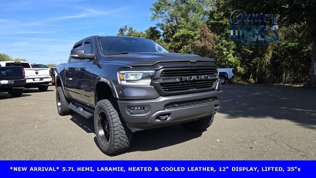 2022 Ram 1500 Laramie 4x4 Crew Cab 5'7" Box - 22956244 - 0