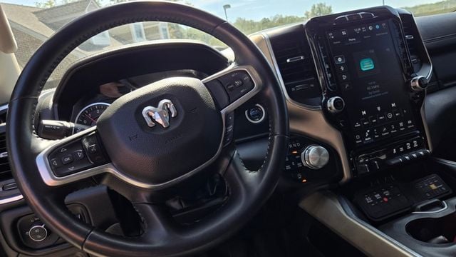 2022 Ram 1500 Laramie 4x4 Crew Cab 5'7" Box - 22956244 - 21