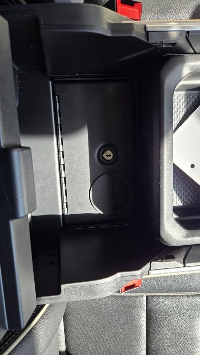 2022 Ram 1500 Laramie 4x4 Crew Cab 5'7" Box - 22956244 - 34