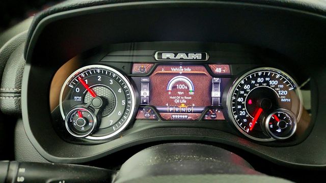 2022 Ram 1500 Laramie 4x4 Crew Cab with Level 2 Equipment & 12 inch Uconnect - 23000922 - 13