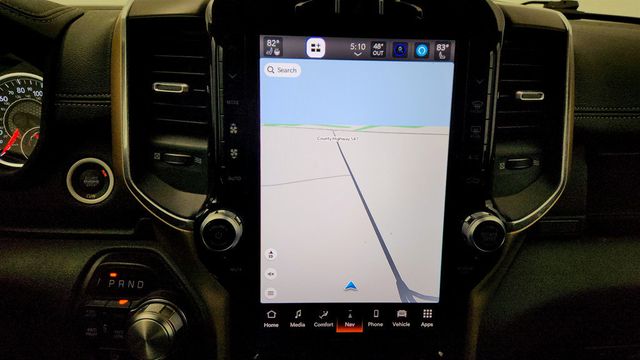 2022 Ram 1500 Laramie 4x4 Crew Cab with Level 2 Equipment & 12 inch Uconnect - 23000922 - 18