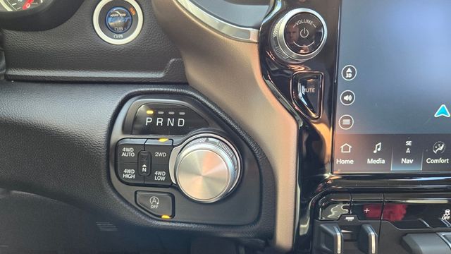 2022 Ram 1500 Laramie Lifted - 22956244 - 24