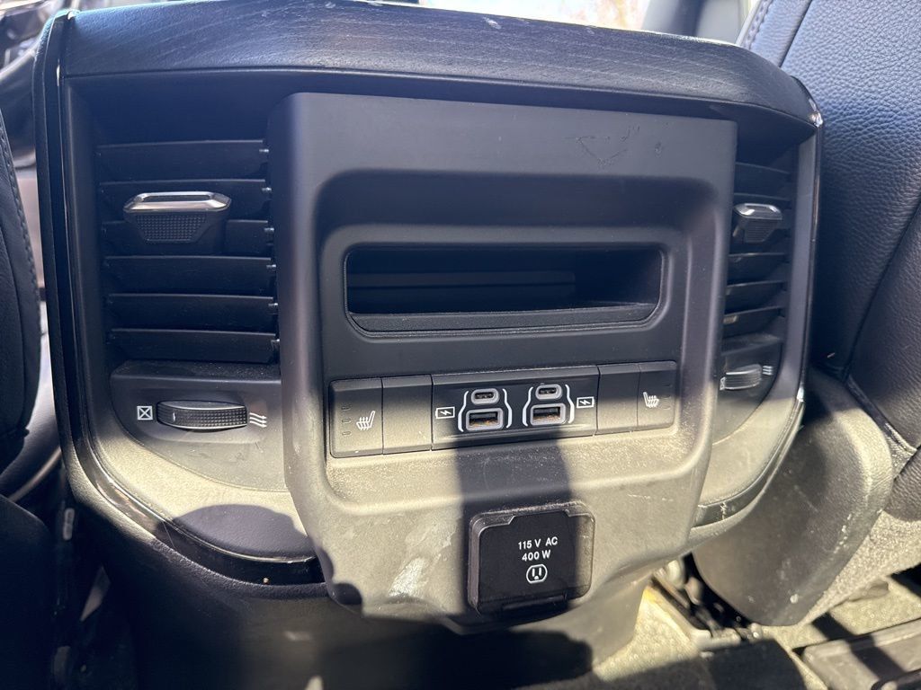 2022 Ram 1500 Limited 4x4 Crew Cab 5'7" Box - 22998385 - 11