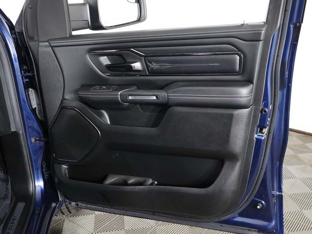 2022 Ram 1500 Limited 4x4 Crew Cab 5'7" Box - 23075129 - 26