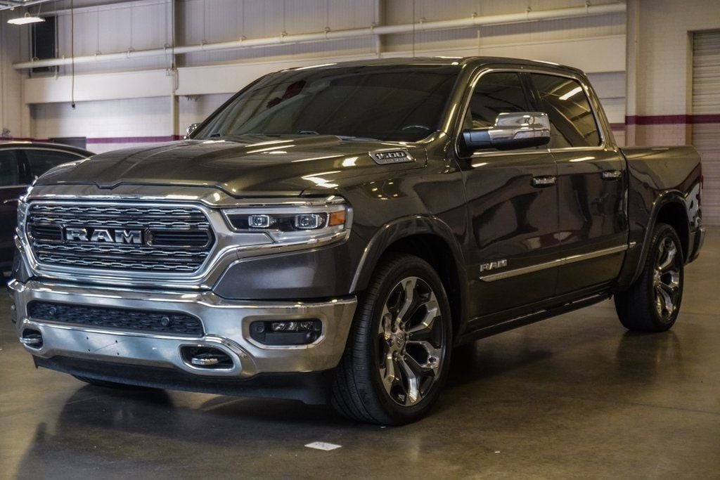 2022 Ram 1500 Limited photo 3