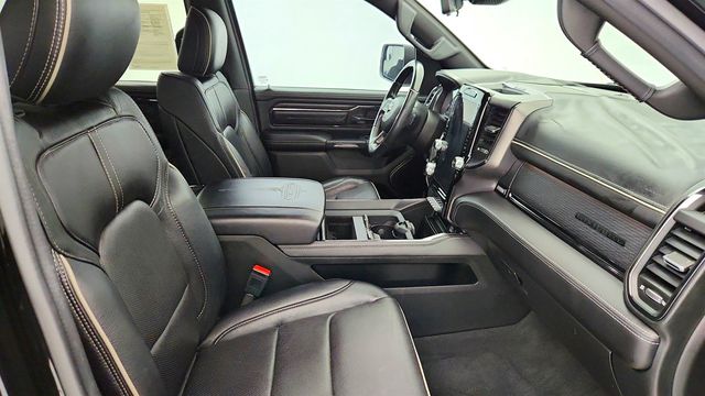 2022 Ram 1500 Limited 4x4 Crew Cab 5'7'' Box with Level 1 Equip. & 22’’ Wheels - 22969689 - 24