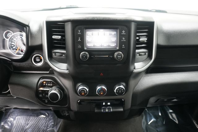2022 Ram 1500 Lone Star 4x4 Quad Cab 6'4" Box - 23001152 - 17